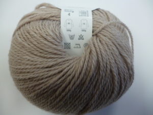 Essentials Merino Plus dk N°19 de Rico Design Automne-Hiver 2020/21