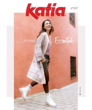 Katia ESSENTIALS N°107 Automne-Hiver 2021/22 – 32 Modèles Femme
