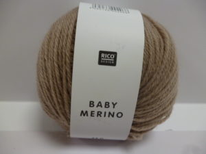 Baby Merino N°003 de Rico Design Coloris Beige