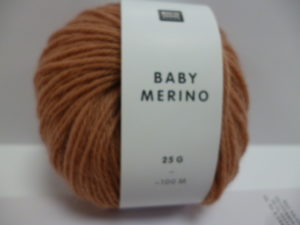 Baby Merino N°008 de Rico Design Coloris Poudre